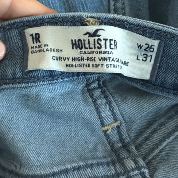 Hollister Curvy High Rise Vintage Flare Jeans Size 25 - Picture 2 of 5